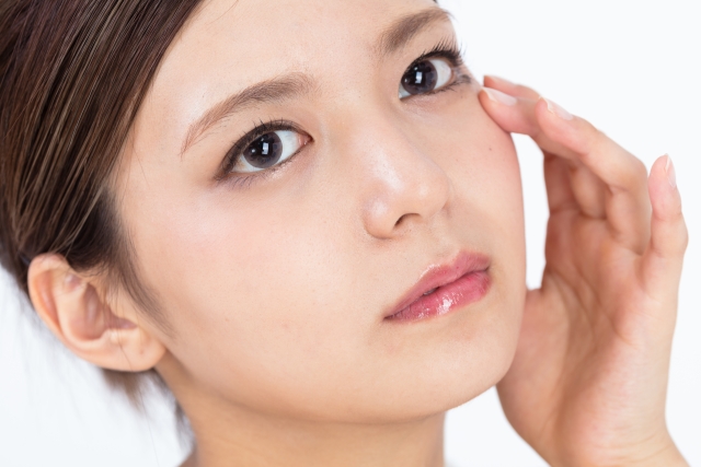 目尻のシワについて